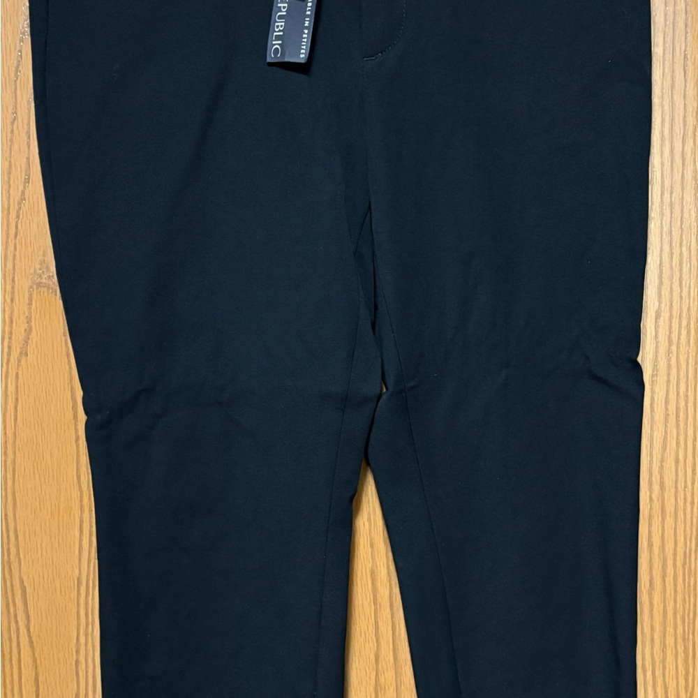 NWT Women’s black Banana Republic Dress Slacks Sz 6S NWT